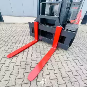 Dieselstapler 2019  Linde H80D (396-03) EVO (24)