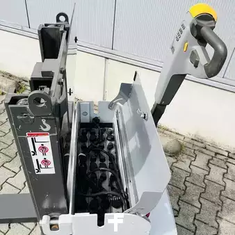 Apilador eléctrico 2020  Unicarriers PSL125 (5)