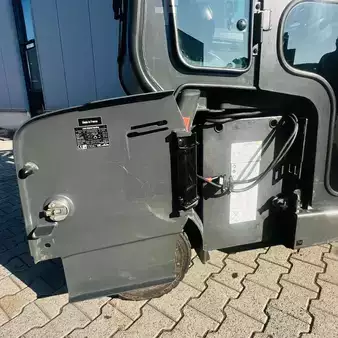 Wózki systemowe do implementacji 2020  Linde P80 (1191) (17)