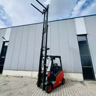 Diesel heftrucks 2014  Linde H16D (391) (13)