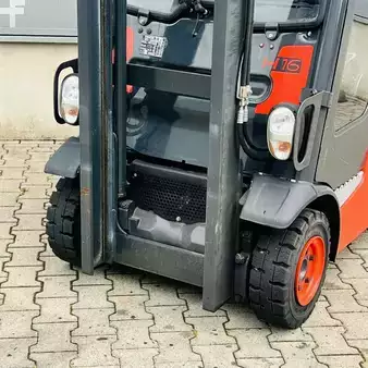 Diesel heftrucks 2014  Linde H16D (391) (19)