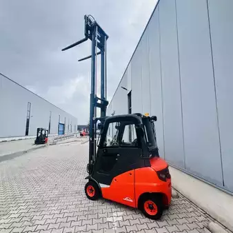 Diesel heftrucks 2014  Linde H16D (391) (20)