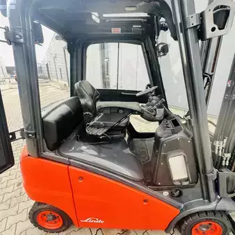 Diesel heftrucks 2014  Linde H16D (391) (4)