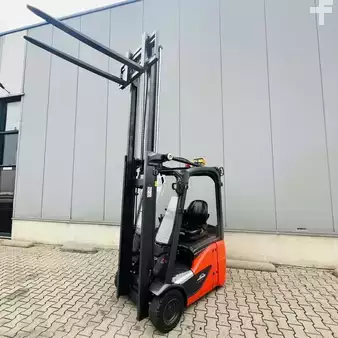3-wiel elektrische heftrucks 2019  Linde E12 (386-02) EVO (14)