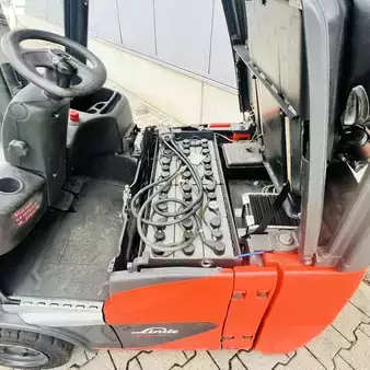3-wiel elektrische heftrucks 2019  Linde E12 (386-02) EVO (17)