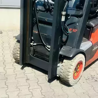3-wiel elektrische heftrucks 2018  Linde E12 (386-02) EVO (21)