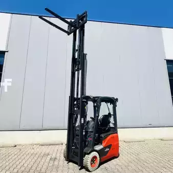 3-wiel elektrische heftrucks 2018  Linde E12 (386-02) EVO (22)