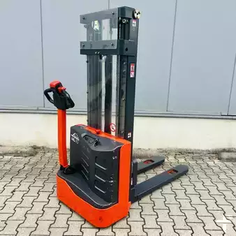 Stapelaars 2018  Linde ML10 (1167) (1)
