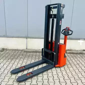 Stapelaars 2018  Linde ML10 (1167) (2)