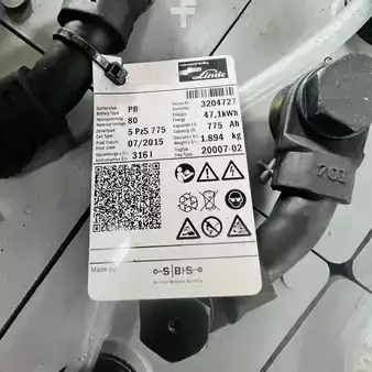 Carretilla pasillo estrecho 2015  Linde Kombi L - Coldstore (011) (35)