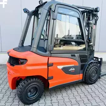 Sähkö - 4 pyör 2023  Linde X30 (1252-01) (2)