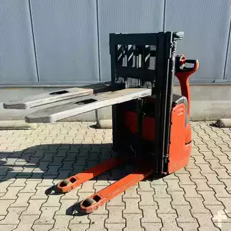 Apilador eléctrico 1999  Linde L10 (379) (3)