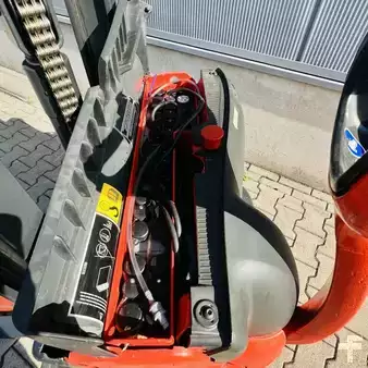 Apilador eléctrico 2007  Linde L10 (379) (8)