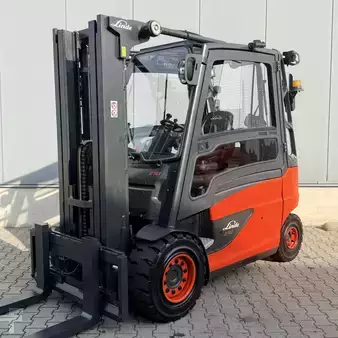 El truck - 4 hjulet 2018  Linde E50HL (388) (1)
