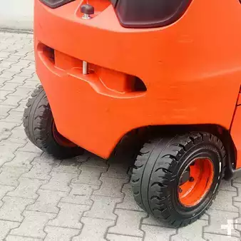Elektro čtyřkolový VZV 2020  Linde E35HL (387) (20)