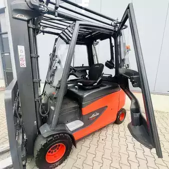 Elektro čtyřkolový VZV 2020  Linde E35HL (387) (4)