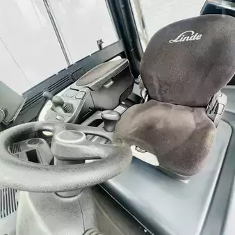 Elektro čtyřkolový VZV 2020  Linde E35HL (387) (6)