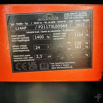 Stacker de condutor em pé 2022  Linde L14AP (1173) (5)