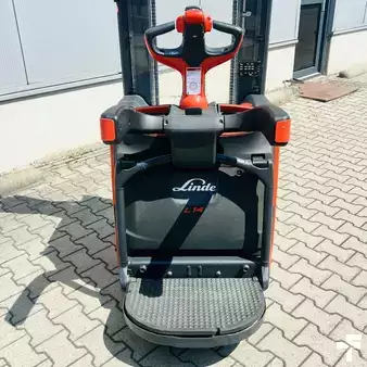 Stackers Stand-on 2022  Linde L14AP (1173) (4)