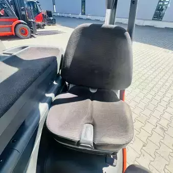 Reach Truck 2020  Linde R16HD (1120) (7)