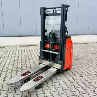Stacker pedestre 2020  Linde L16 (1173) EX (3)
