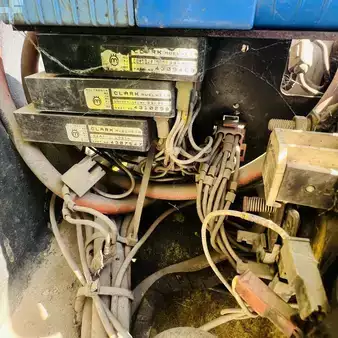 Elektryczne 3-kołowe 1991  Clark TM16N (21)