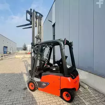 Elektromos 4 kerekű 2021  Linde E16P (386-02) EVO (28)