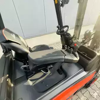 Elektromos 4 kerekű 2021  Linde E16P (386-02) EVO (5)
