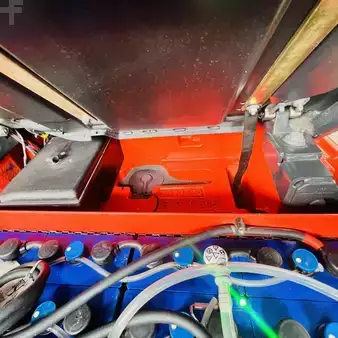 Eléctrico - 3 rodas 2021  Linde E12 (386-02) EVO (10)