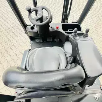 Eléctrico - 3 rodas 2021  Linde E12 (386-02) EVO (5)