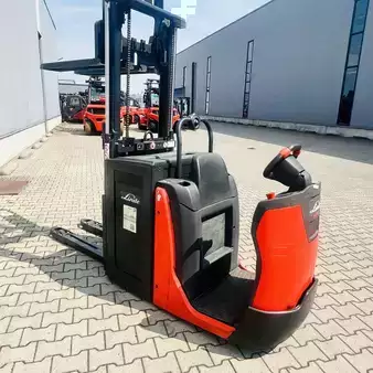Horizontális komissiózó 2020  Linde N20D (1115) (18)