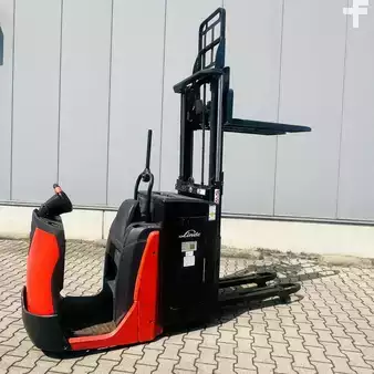 Horizontális komissiózó 2020  Linde N20D (1115) (3)
