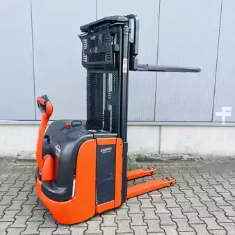Stacker pedestre 2004  Linde L16 (372)   (11)