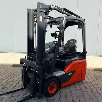 El truck - 3 hjulet 2021  Linde E14 (386-02) EVO (1)