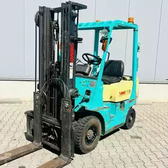 Empilhador diesel 1999  Yang FD15 (1)