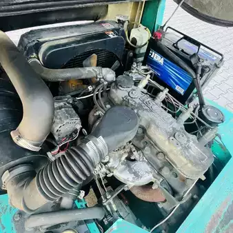 Empilhador diesel 1999  Yang FD15 (11)