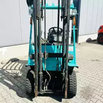 Empilhador diesel 1999  Yang FD15 (17)