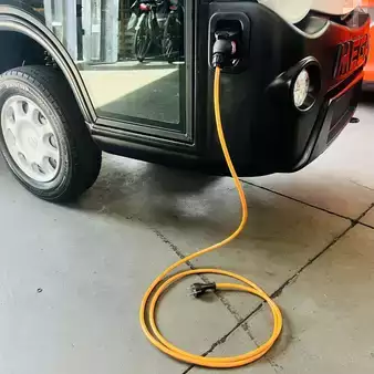 Elektro Plattformwagen 2016  Mega Mega E-Worker Delivery (28)