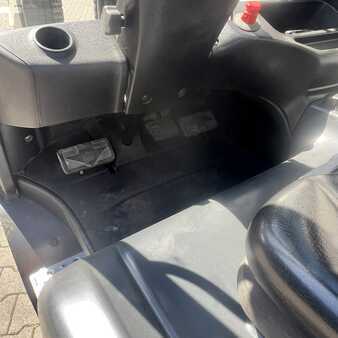 Electric - 4 wheels 2015  Linde E20 (387-01) (7)