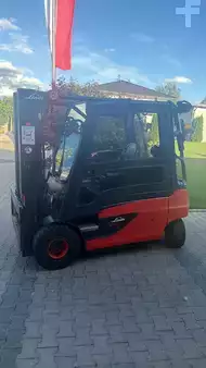 Elektro 4 Rad 2017  Linde E30L-01 (1)