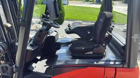 Elektro 4 Rad 2016  Linde E20PH-02 (2)