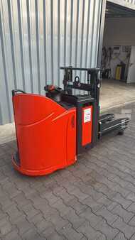 Hochhubwagen 2017 Linde D12HPSP (2)