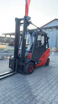 Dieselstapler-Linde-H35D-02