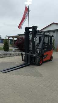 Elektro 4 Rad-Linde-E50-01/600