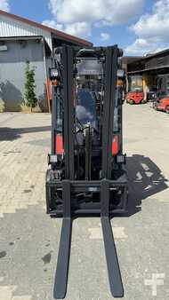 Dieselový VZV 2017  Linde H18D-01 (6)