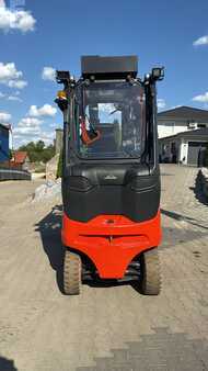 Carrelli elettrici 4 ruote 2019  Linde E45HL-01/600 (4)