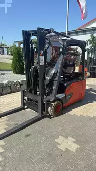 Elektro 3 Rad-Linde-E20L-02