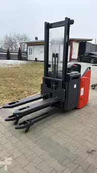 Hochhubwagen-Linde-D12SP