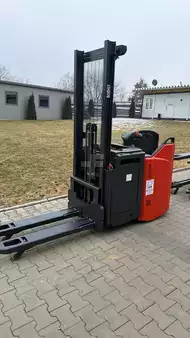 Hochhubwagen-Linde-D12SP