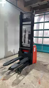 Hochhubwagen-Linde-L16